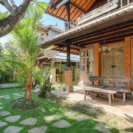 Katang - Katang Guest House Denpasar Extérieur photo
