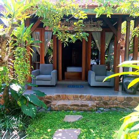 Katang - Katang Guest House Denpasar Extérieur photo