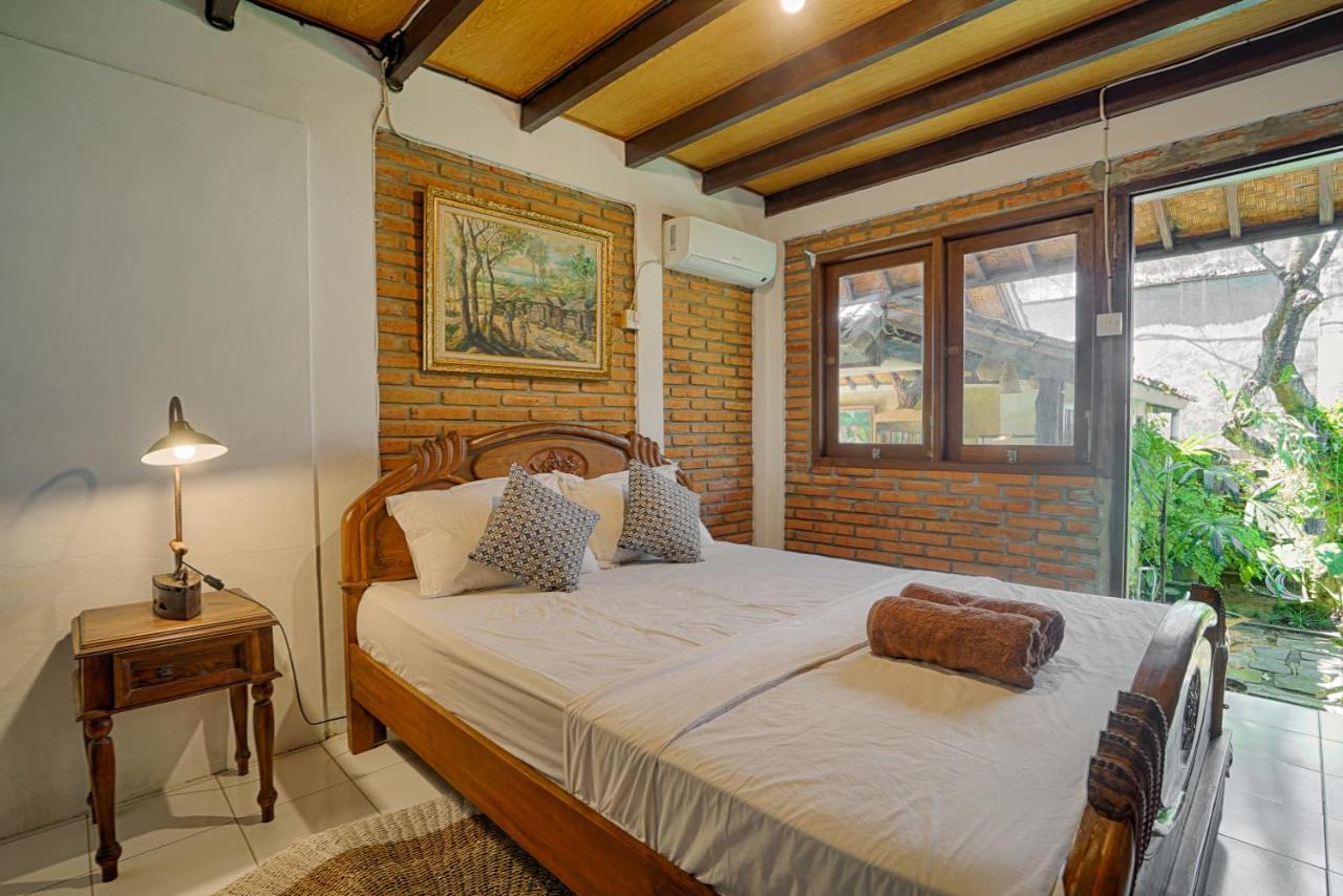 Katang - Katang Guest House Denpasar Extérieur photo